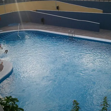 Caletillas Alan ,aire, Parking, Wifi Appartamento *
